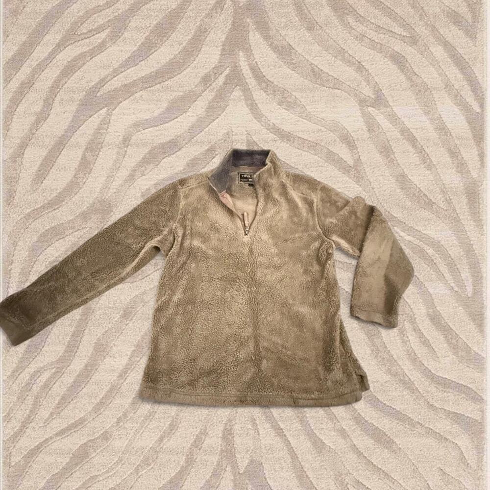 True grit neutral fleece quarter